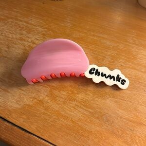 CHUNKS multicolored hair clip- NEVER USED
